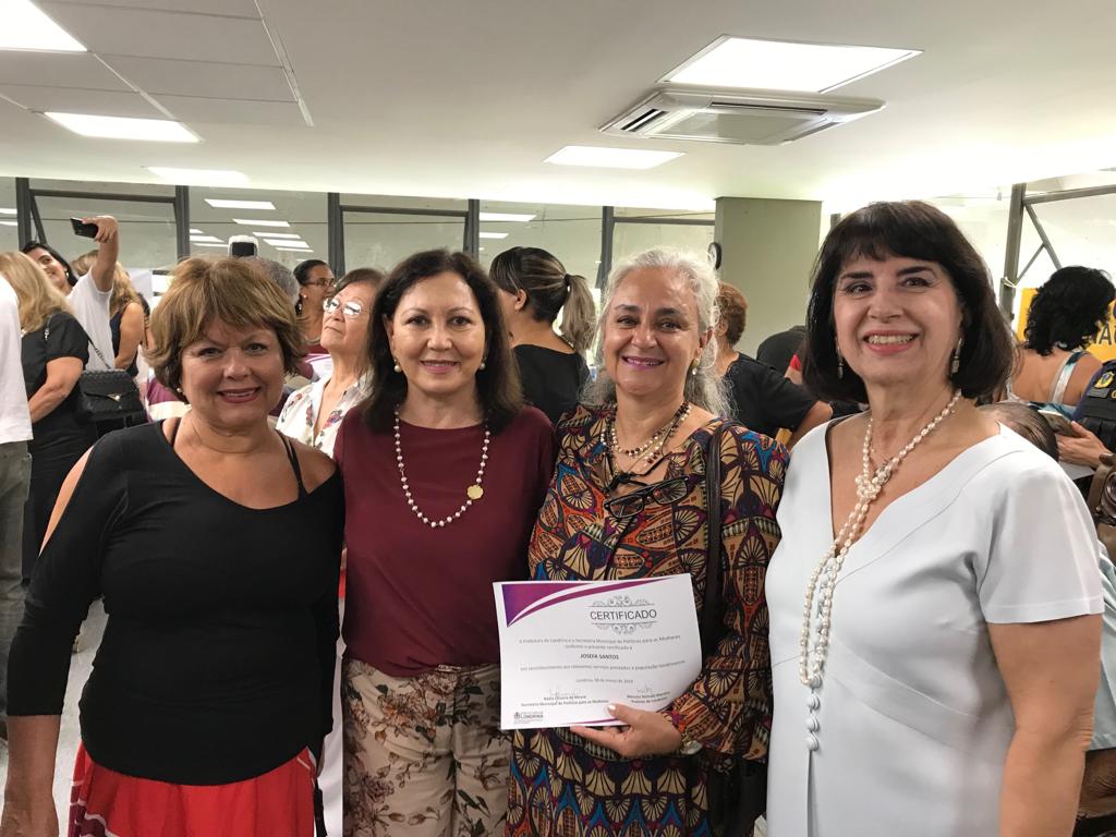 Lia Mendonça, Leonice El Kadri, Maria Josefa Yabe e Leila Haikal Giglio