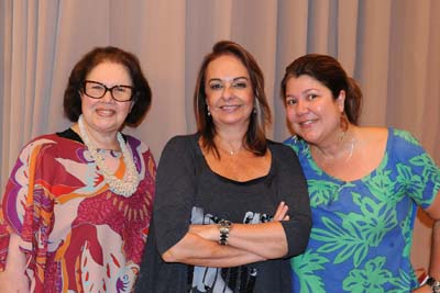 Vera Canziani Silveira, uma das coordenadoras da Festa, com Ana Marta Garcia e Maria Tereza do Prado Machado