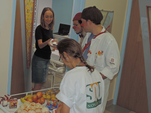 Plantão Sorriso ajudou a entregar lanches no Hospital Infantil 